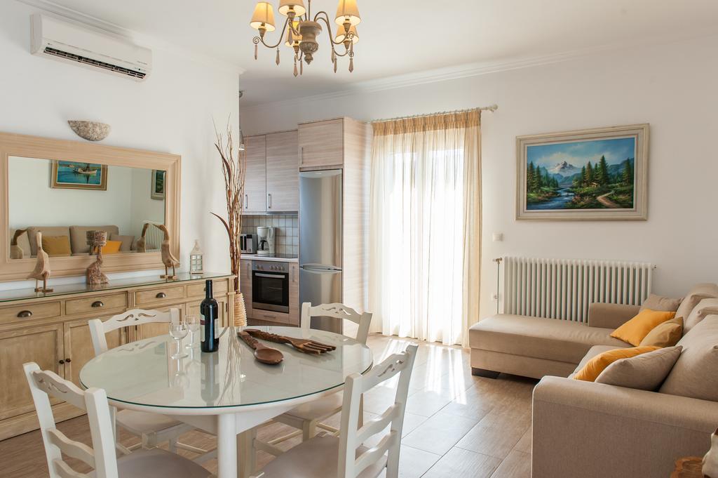 Panos Apartment Naousa 外观 照片