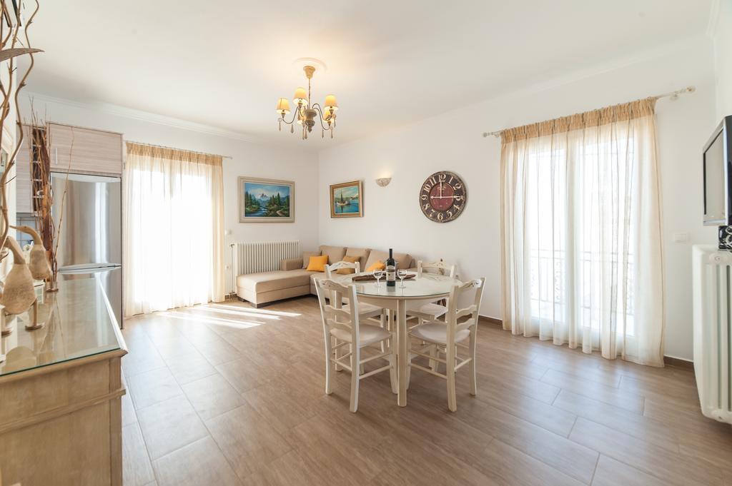 Panos Apartment Naousa 外观 照片