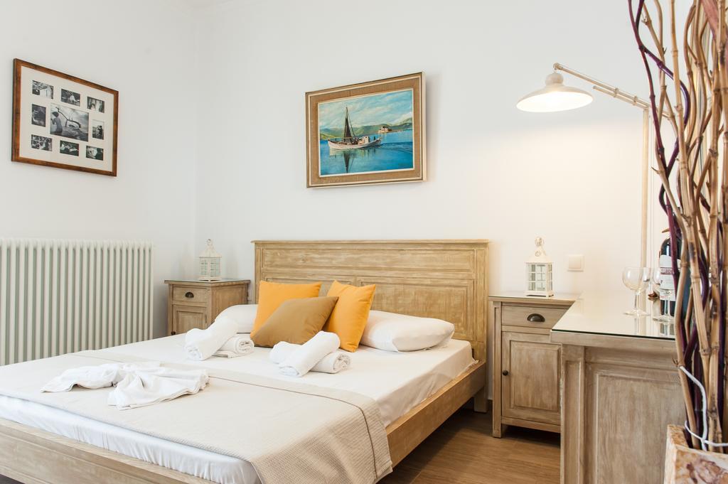 Panos Apartment Naousa 外观 照片